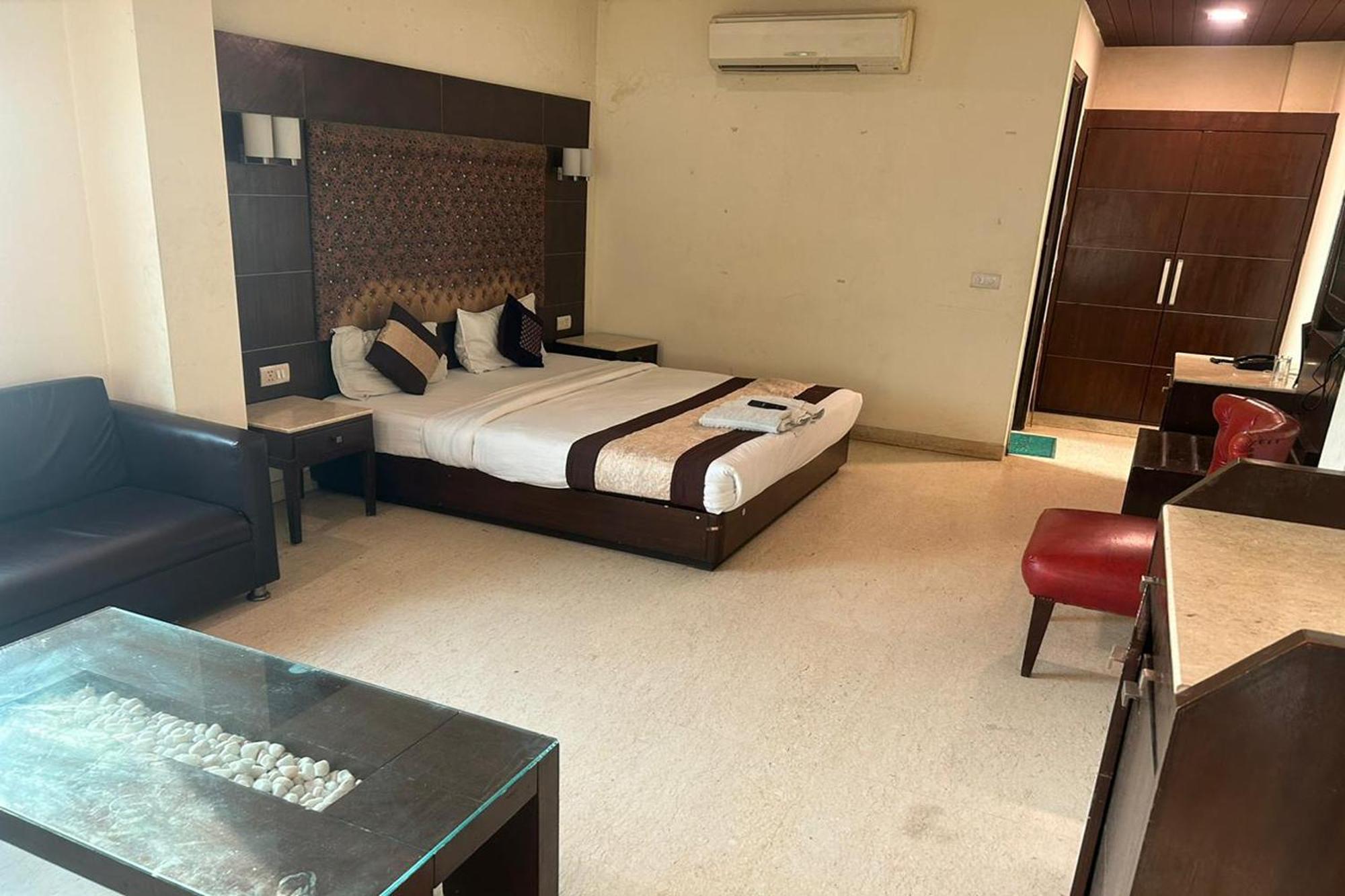 The Metropolis Guest House Near Rk Ashram Metro Station New Delhi Extérieur photo