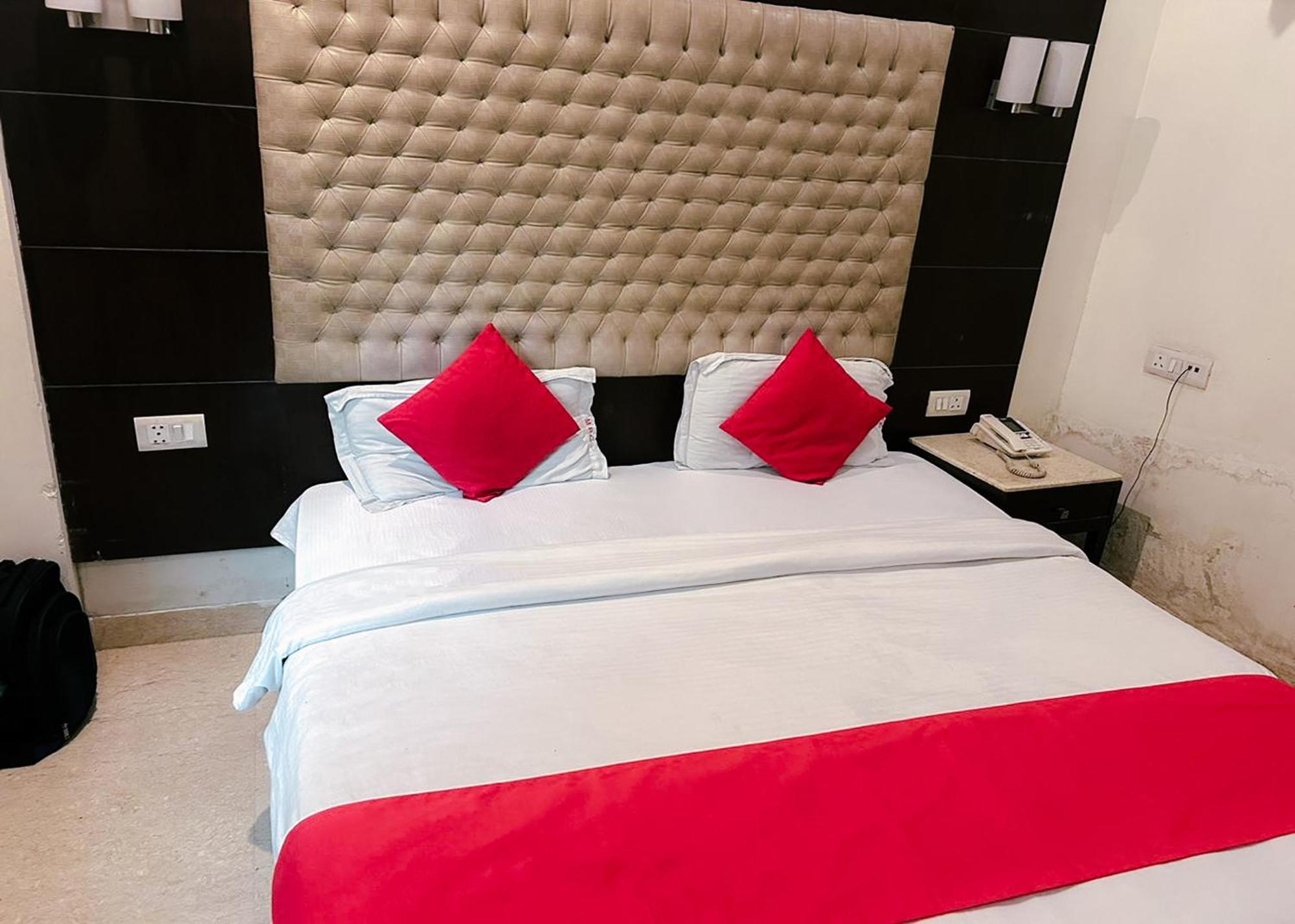 The Metropolis Guest House Near Rk Ashram Metro Station New Delhi Extérieur photo