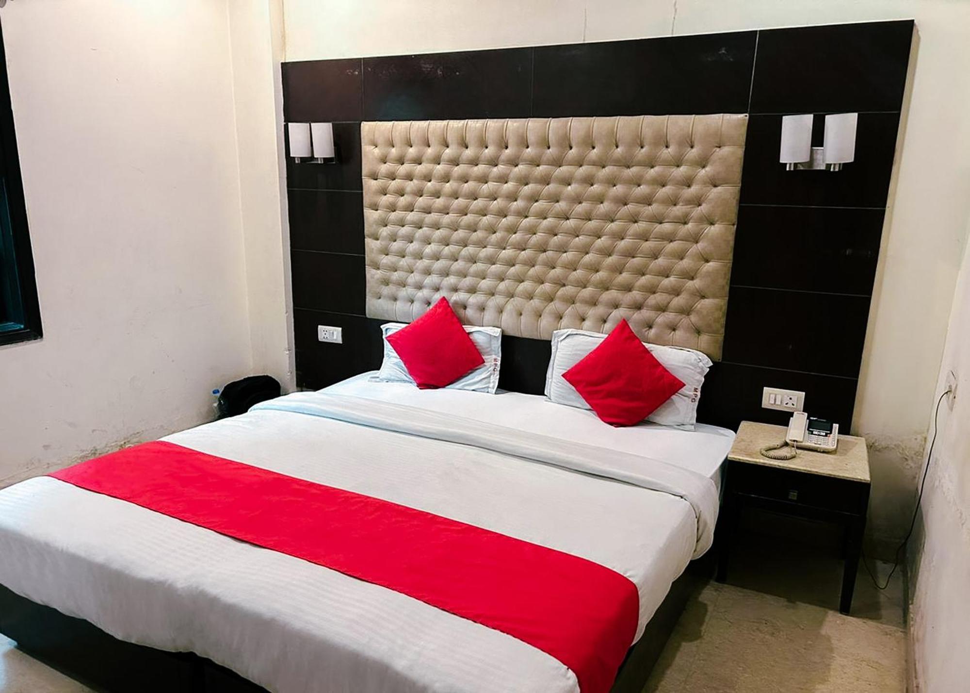 The Metropolis Guest House Near Rk Ashram Metro Station New Delhi Extérieur photo